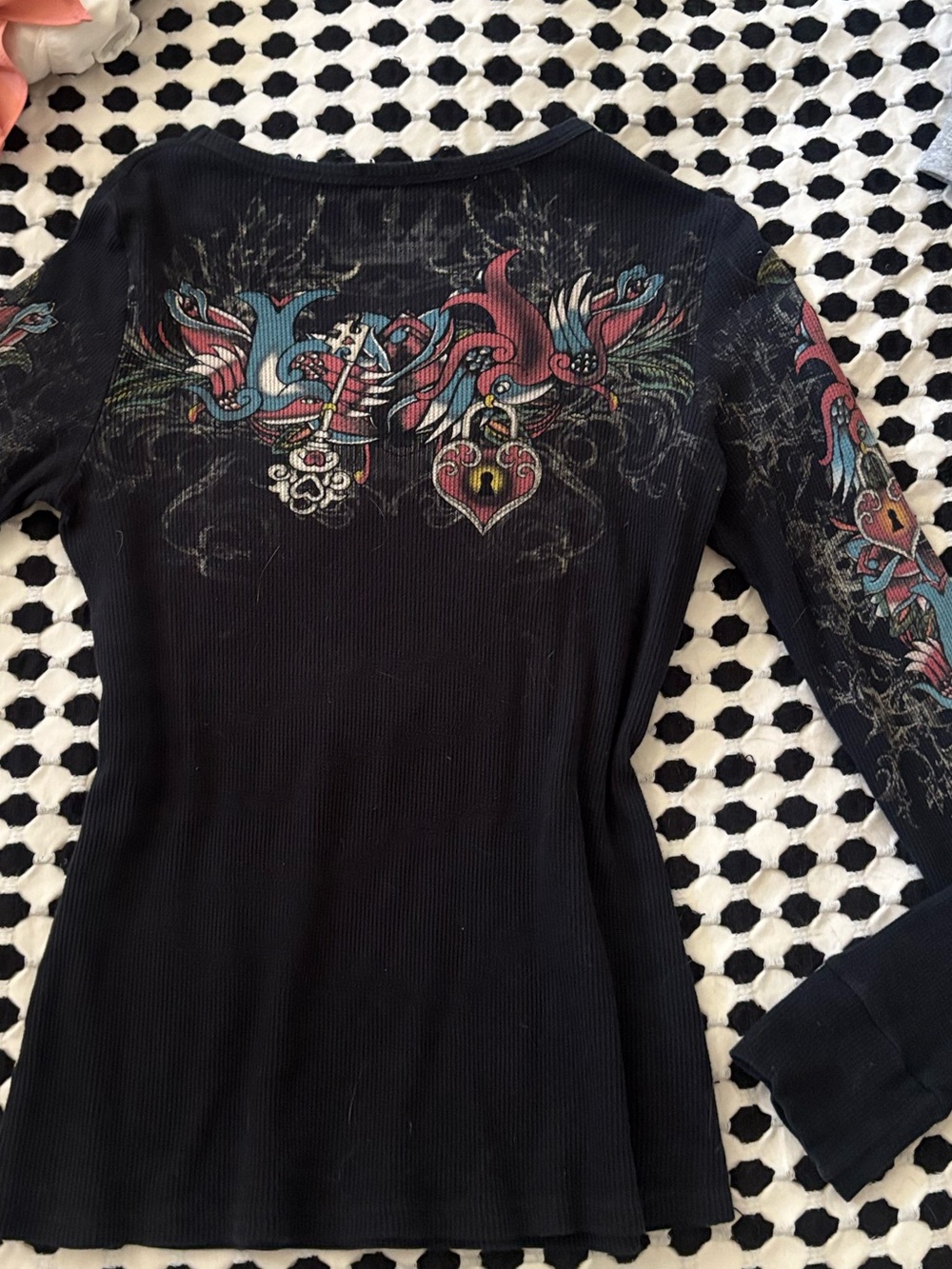 T Party Fashion Black Long Sleeve Graphic - Picture 3 of 7